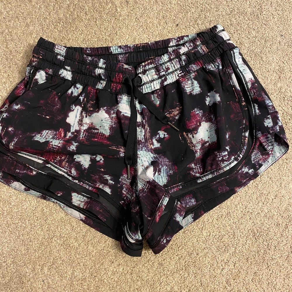 LuLulmeon Shorts